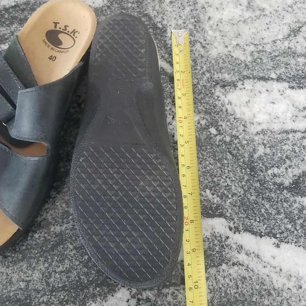 T.S.K. Made in Canada ❤ Sz 40 ❤ Like New ❤ Handmade Sustainable Leather European - Picture 8 of 10
